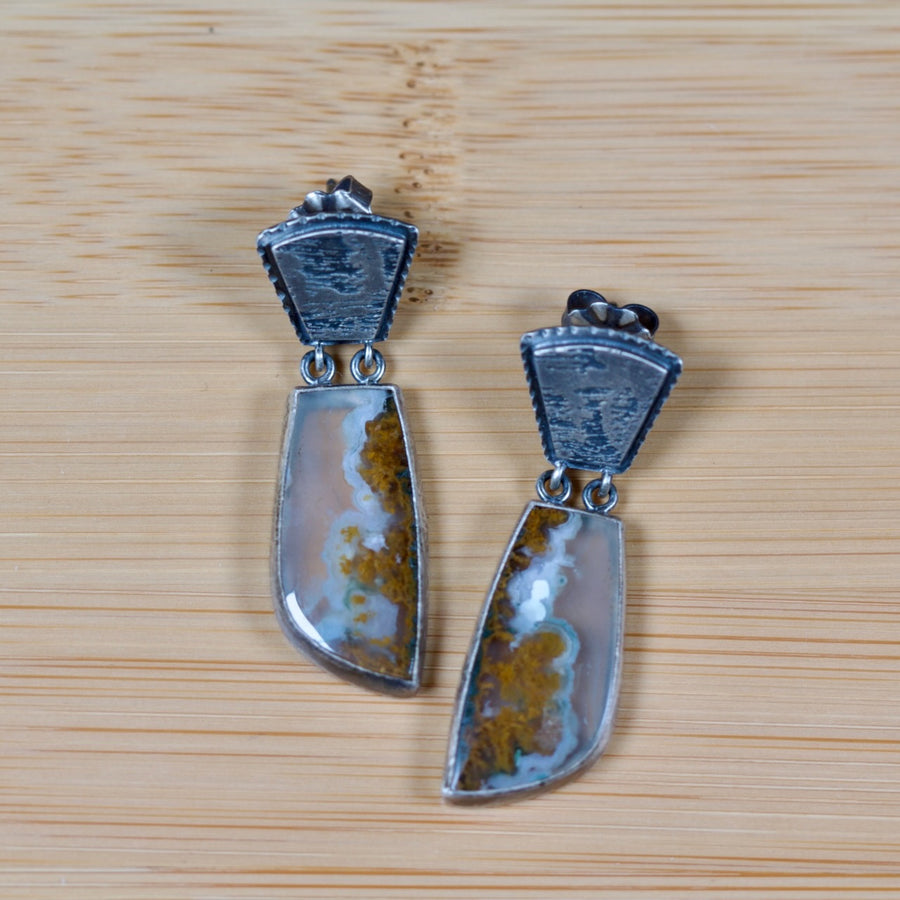 Ram's Horn Agate Post Earrings